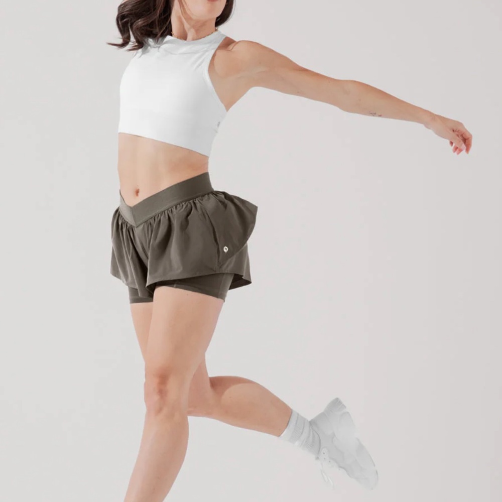 POPFLEX On the Run Ruffle Short - Deep Olive